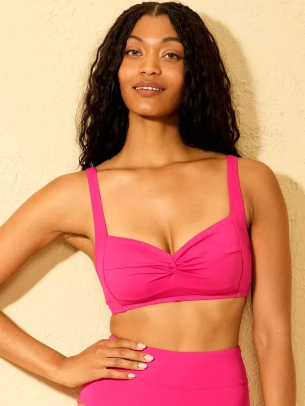 NEW Shade & Shore Smoothing Twist-Front Bralette Bikini Top - Pink M